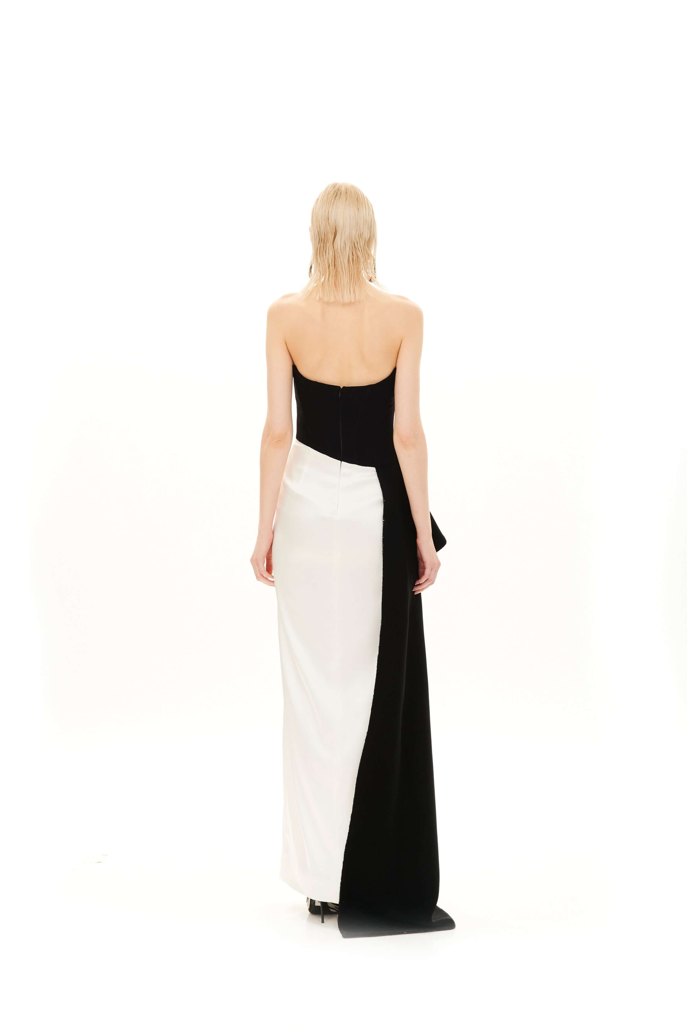 ASYMMETRIC TUBE MAXI DRESS WITH SLIT