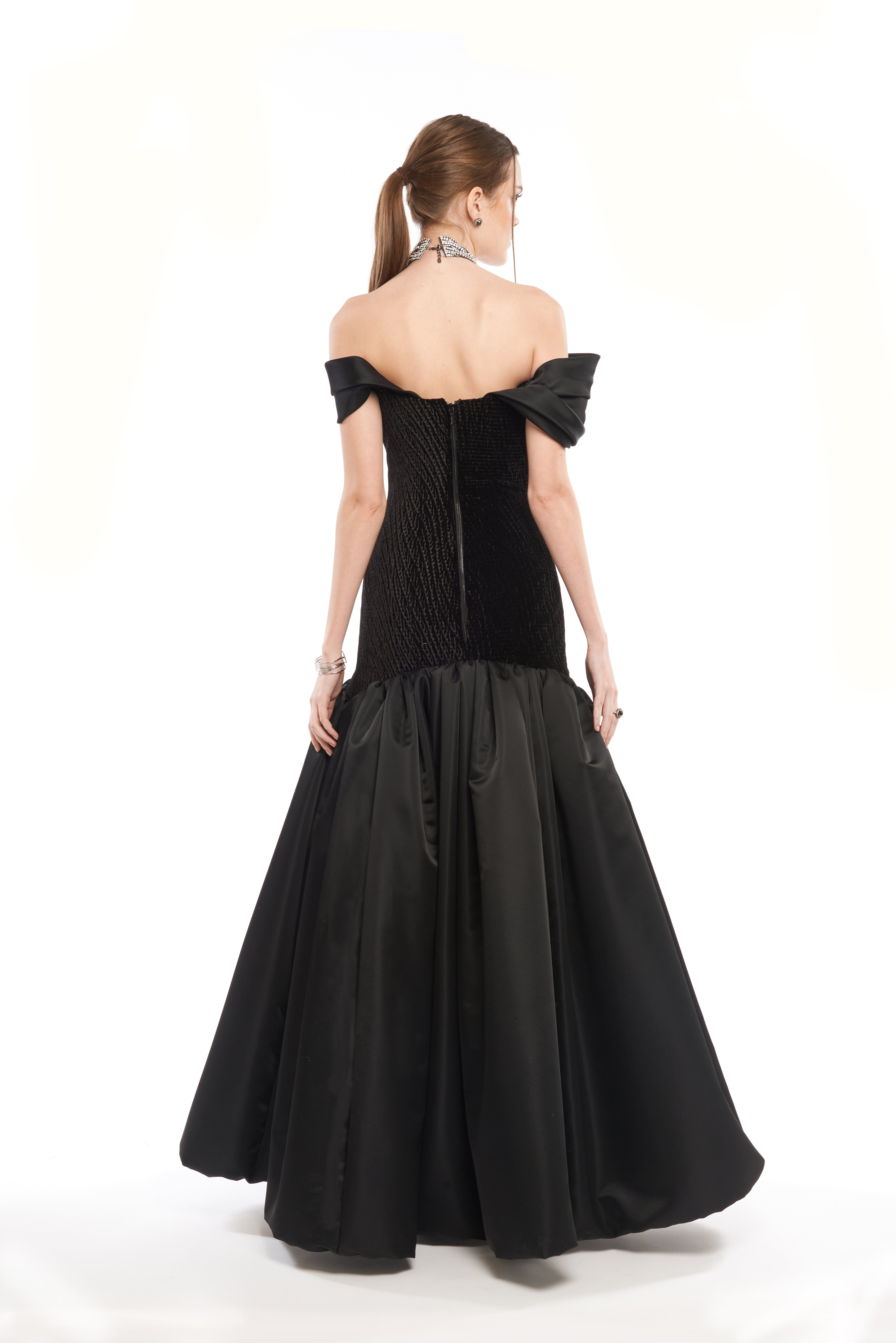 MAXI DRESS WITH DRAPED NECK AND BUBBLE HEM SKIRT