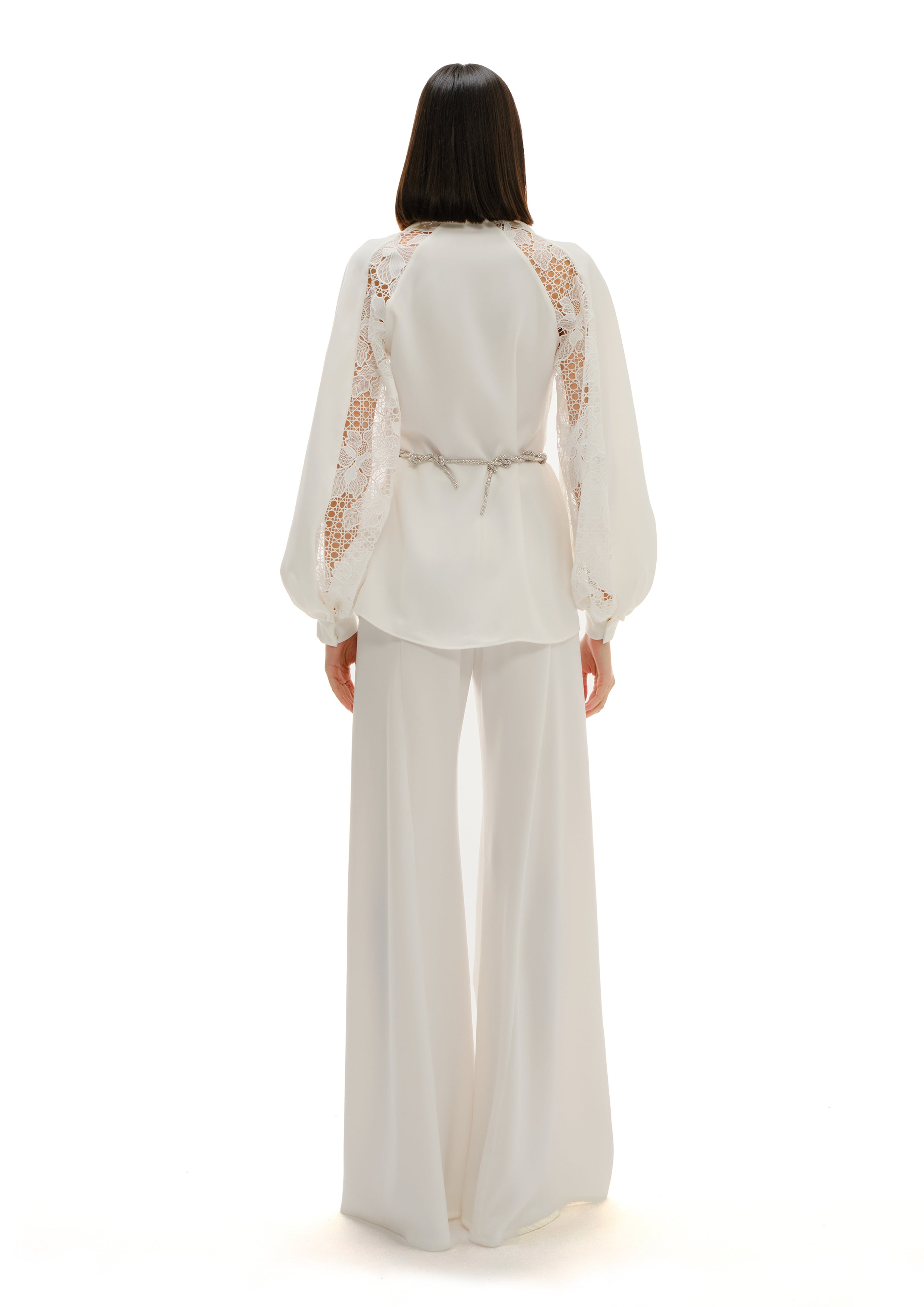 SHIRT WITH LACE INSERTS AND JULIET SLEEVES
