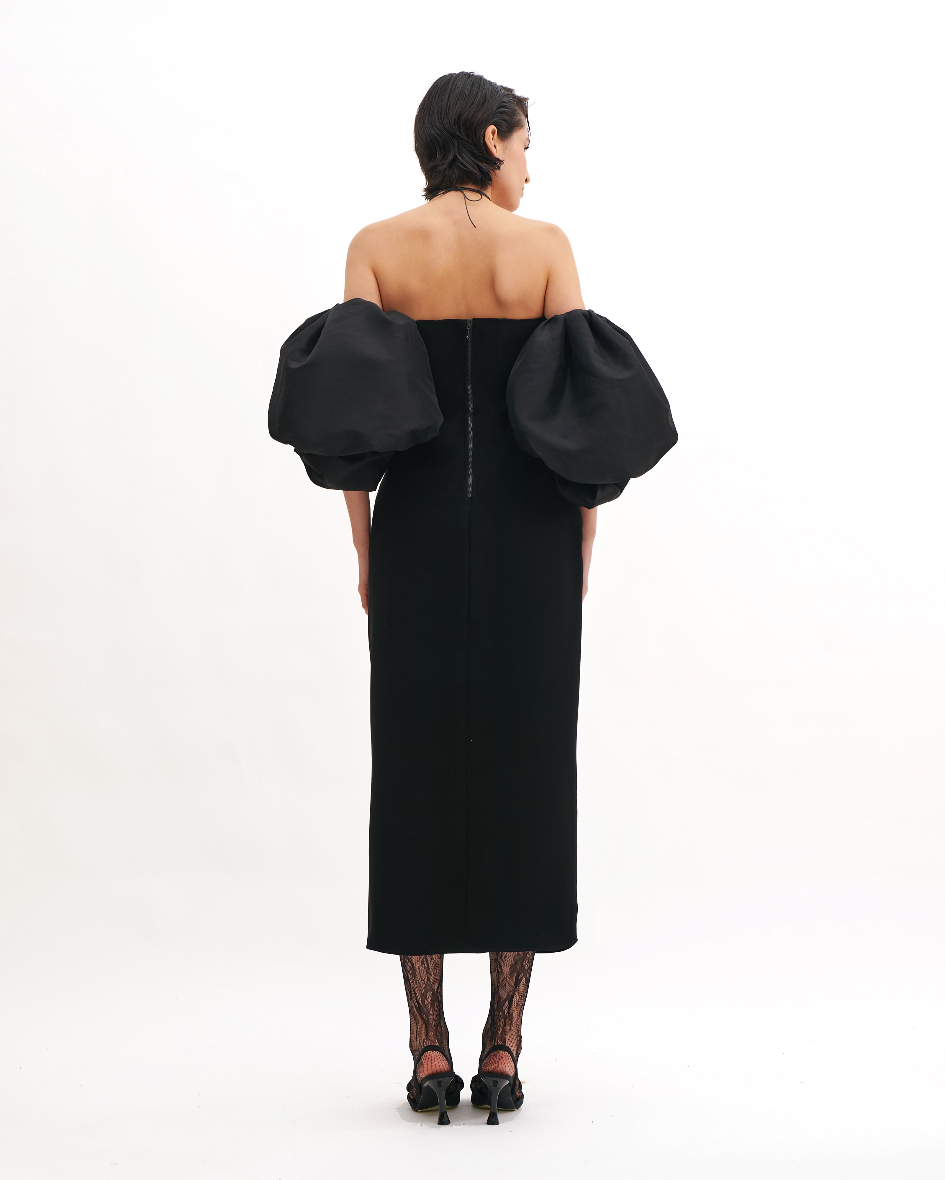 CORSETED TUBE DRESS WITH PUFFY SLEEVES