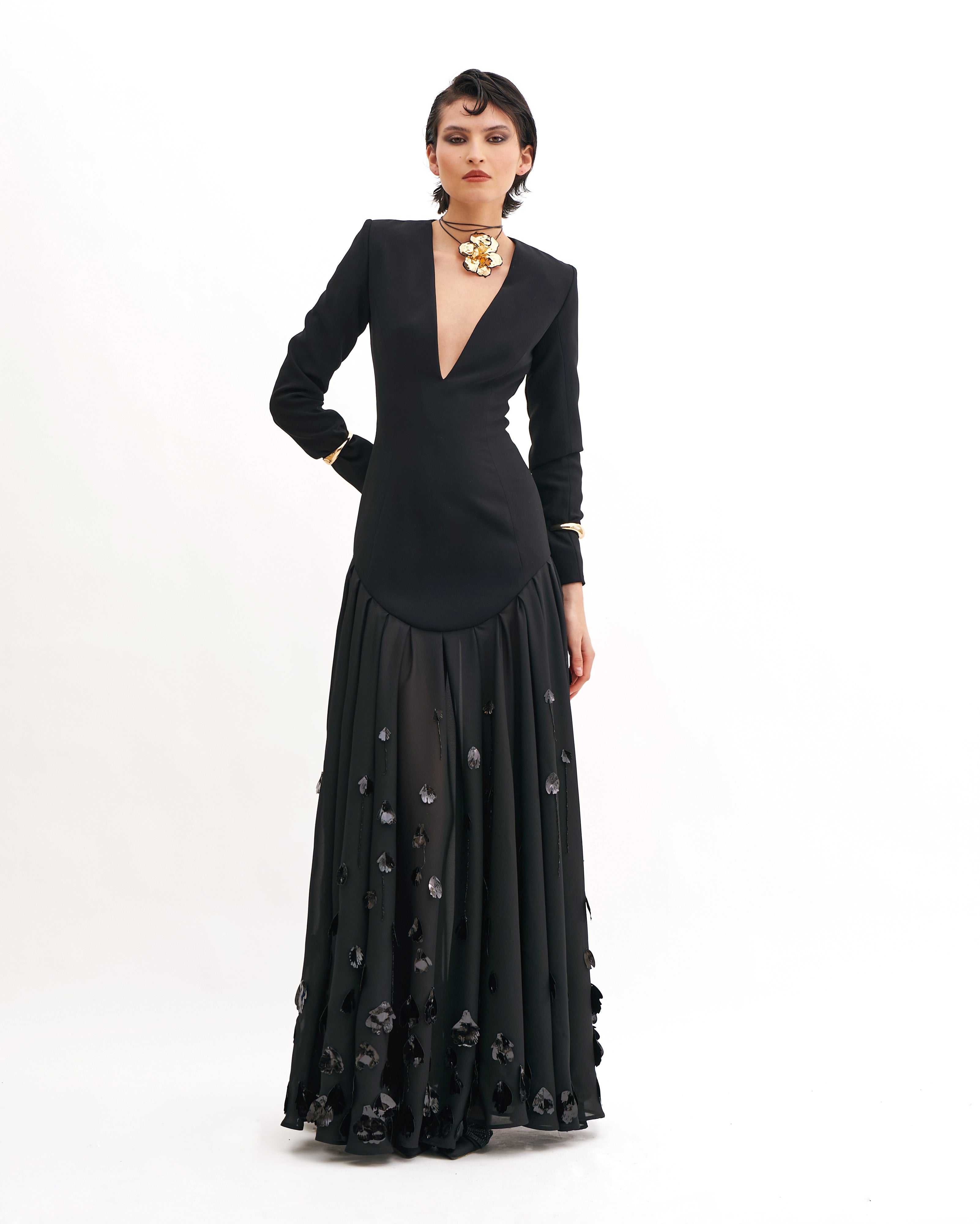 SUITED BASQUINE CHEMISIER WITH PETALS EMBROIDERY