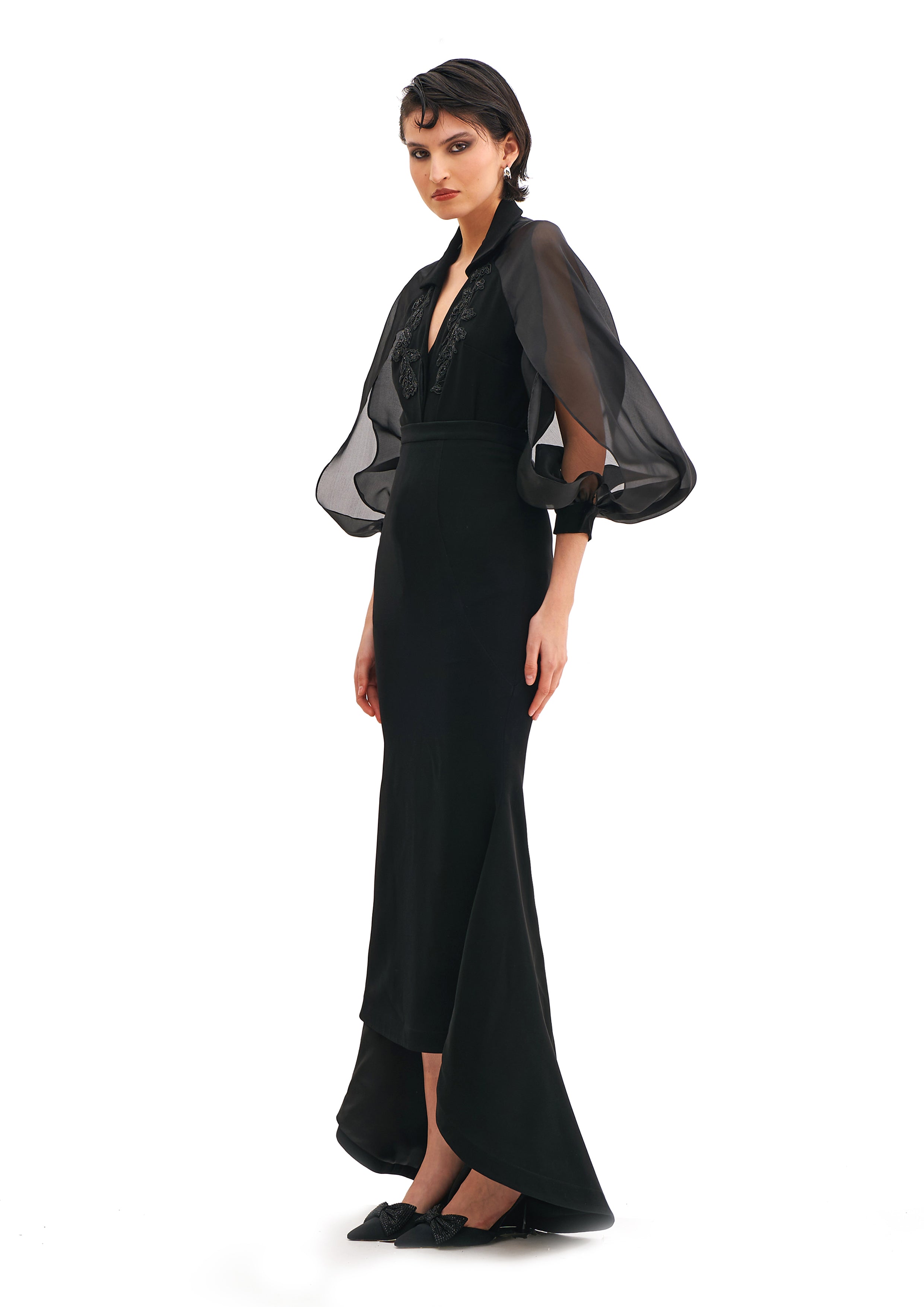 V-NECK SHIRT WITH SILK ORGANZA SLEEVES