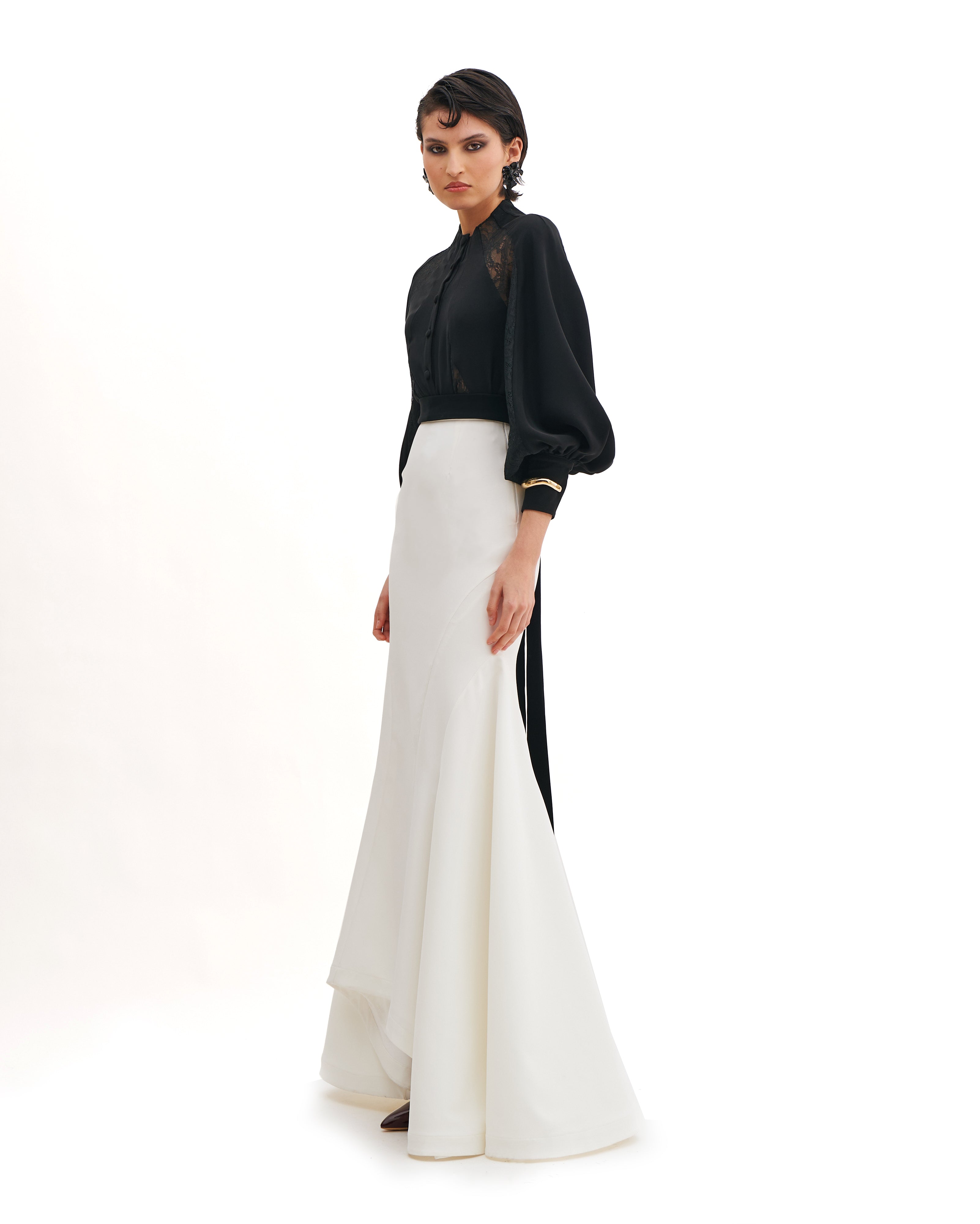 SCULPTED FLARED SKIRT