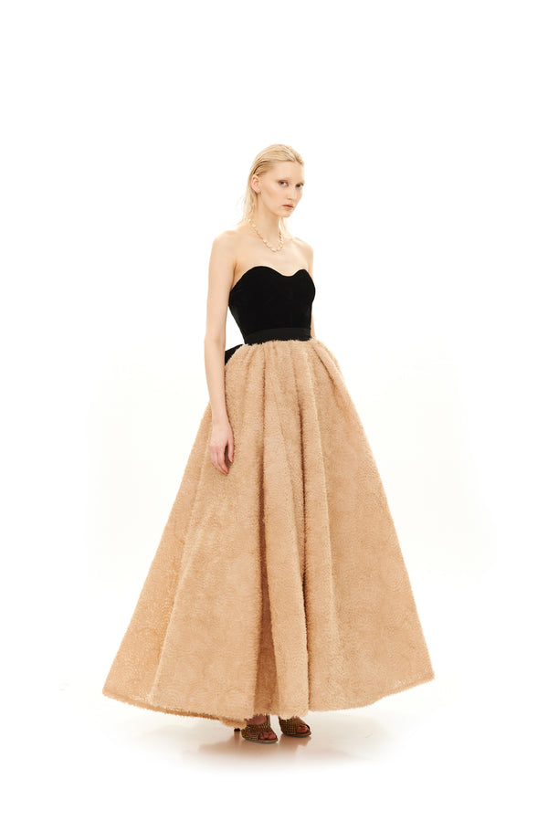 RUFFLED ORGANZA BALL GOWN
