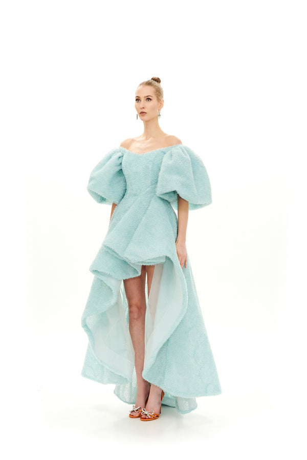 ASYMMETRIC PLAY GOWN WITH PUFFY SLEEVES