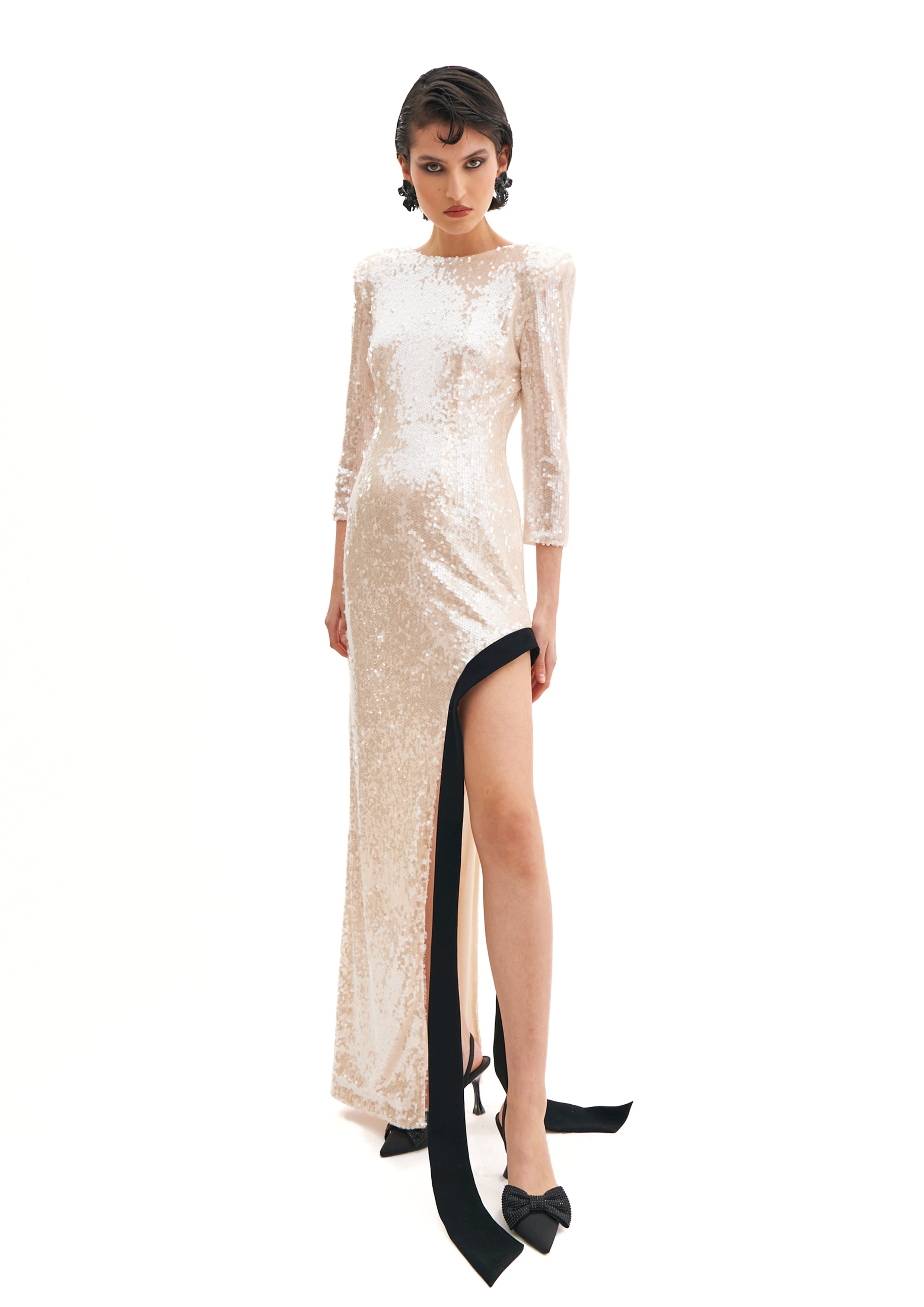 SIDECUT LONG SLEEVES DRESS WITH CADY BAND INSERT