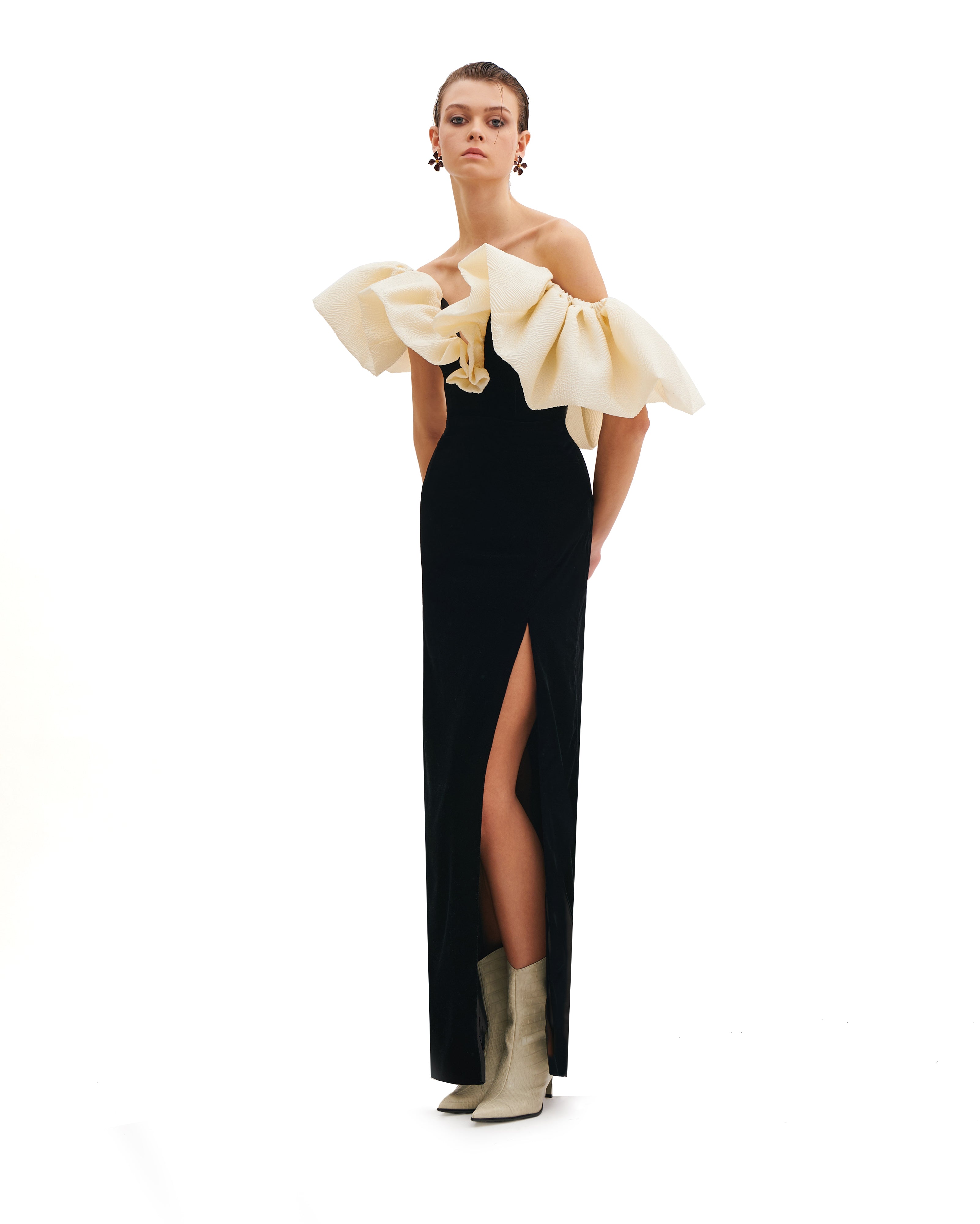 MINI DRESS WITH RADIANCE JAQUARD PETALS