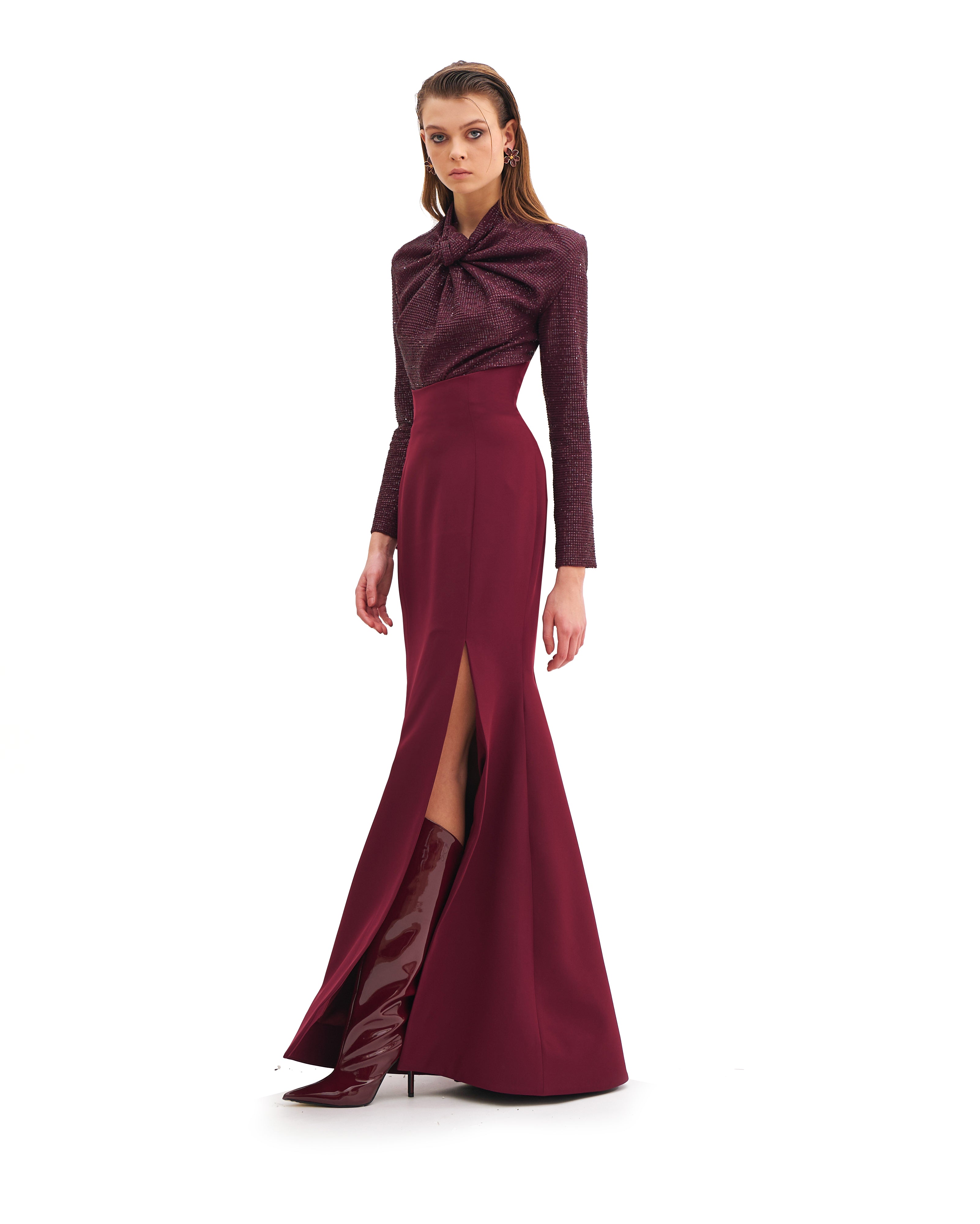 HIGH WAIST SKIRT WITH SLIT