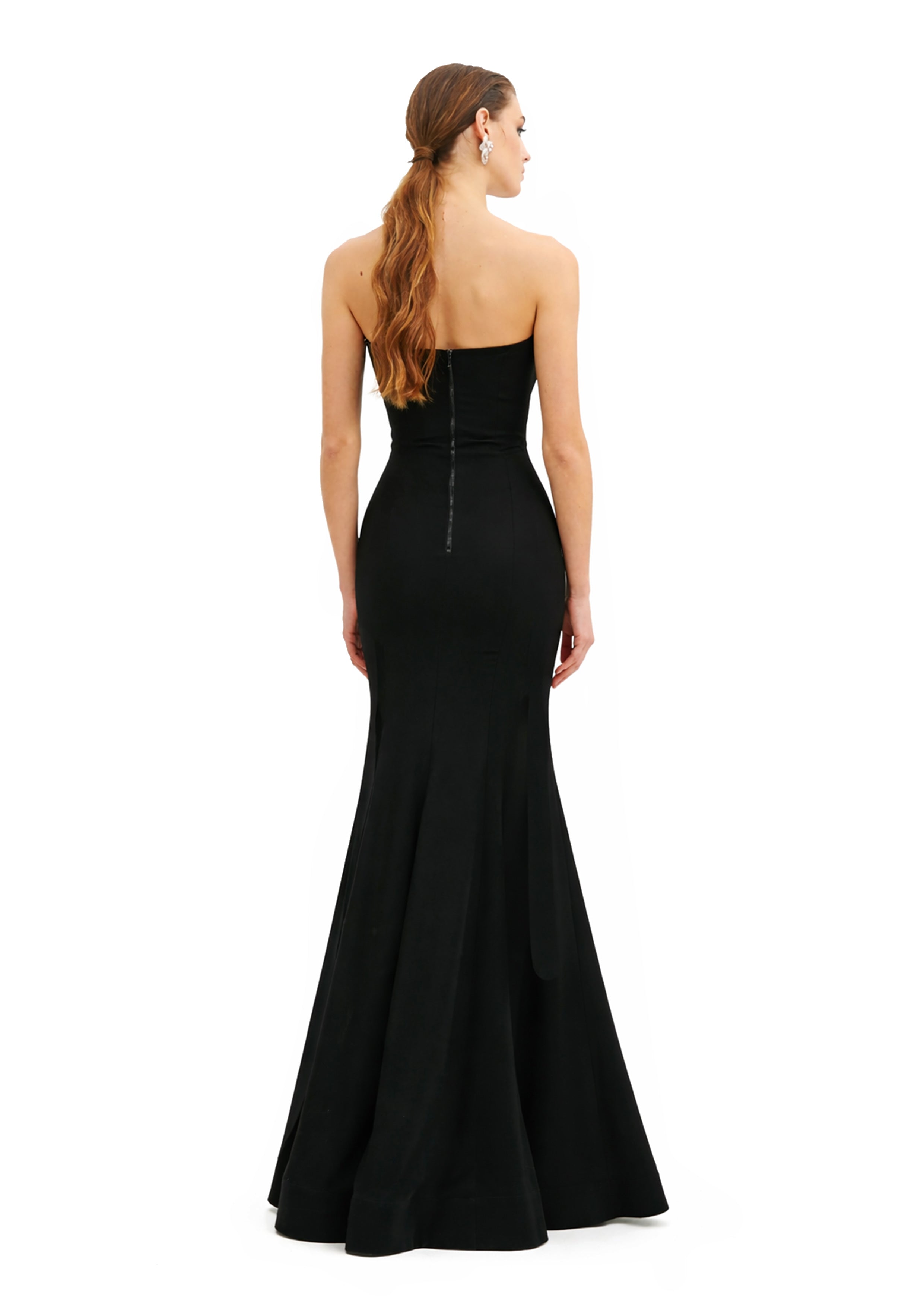 STRAPLESS GOWN WITH GOLD EMBROIDERY