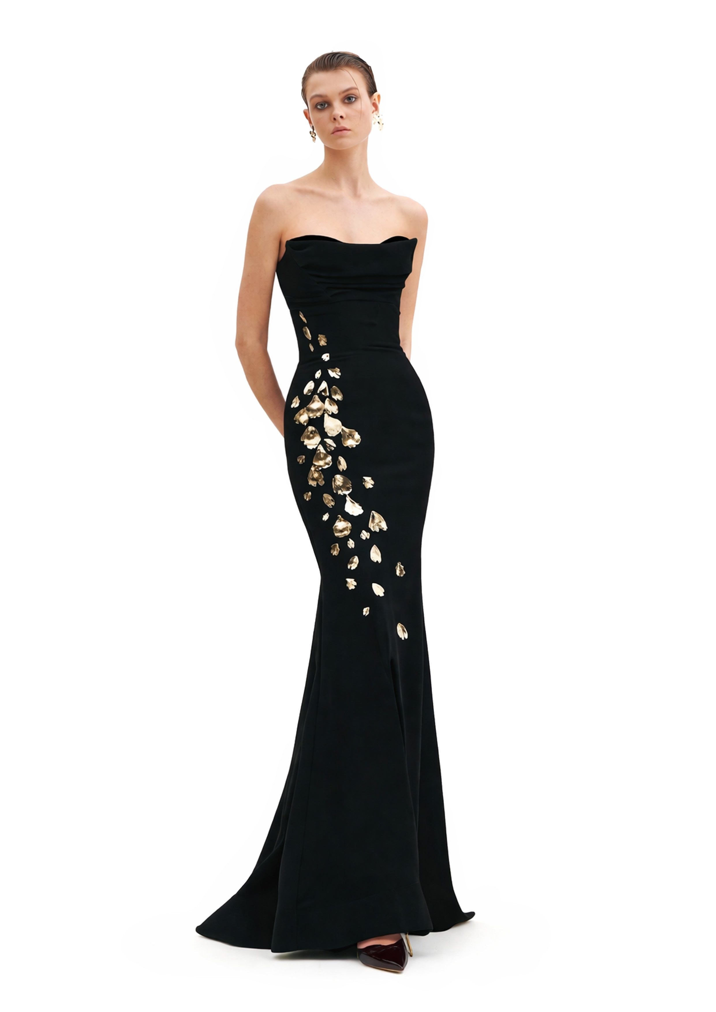 STRAPLESS GOWN WITH GOLD EMBROIDERY