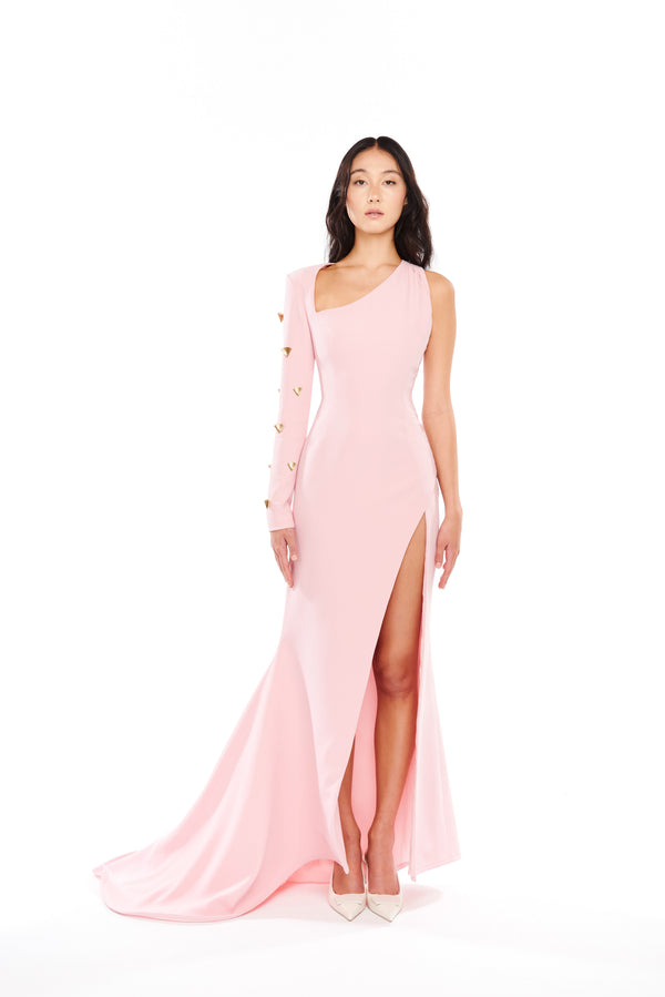 SILHOUETTE ONE ARM GOWN WITH SIDE TRAIN