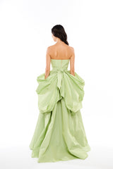 DRAPED BUSTIER VOLUME GOWN  AND  BOW COVER SHOULDER