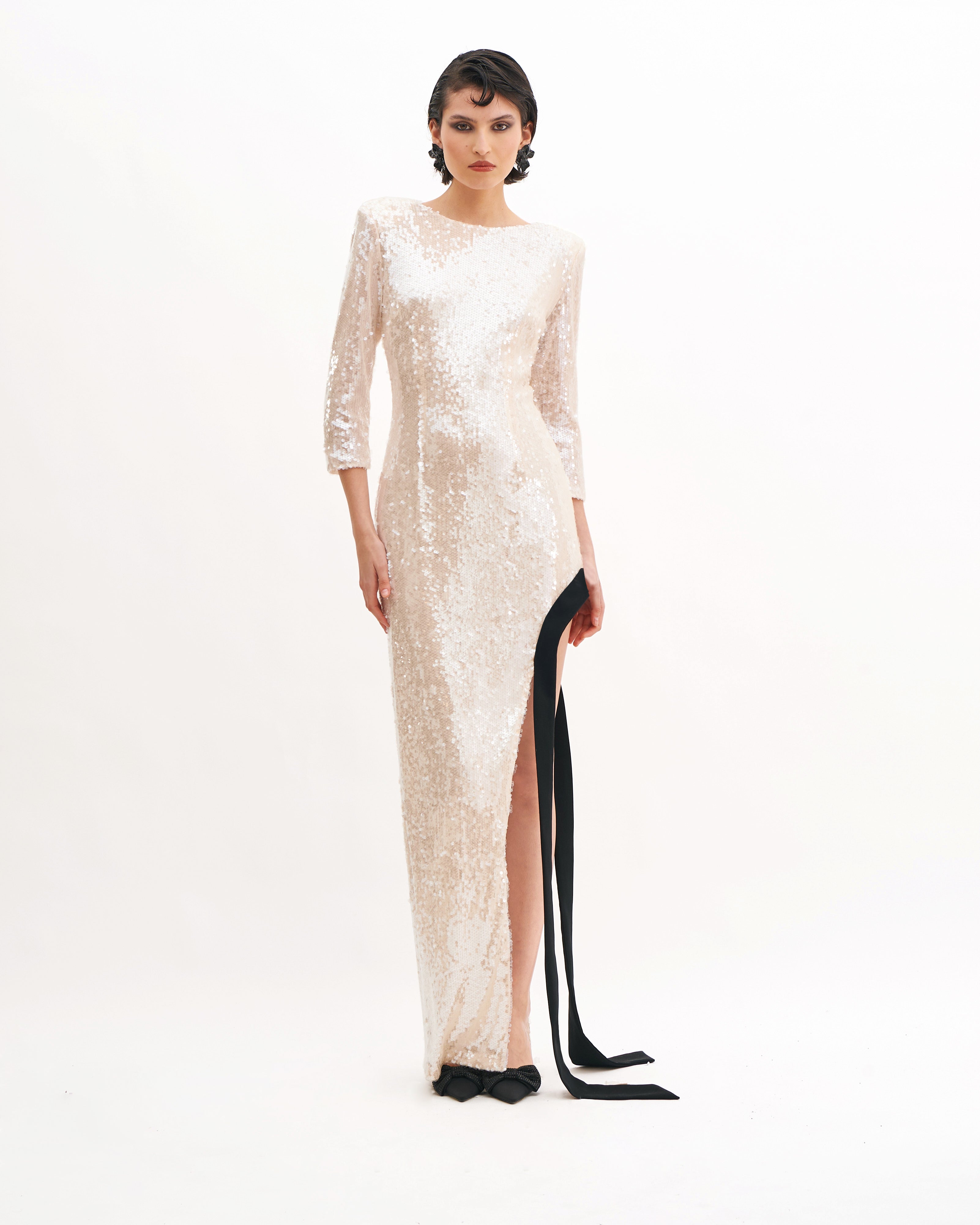 SIDECUT LONG SLEEVES DRESS WITH CADY BAND INSERT