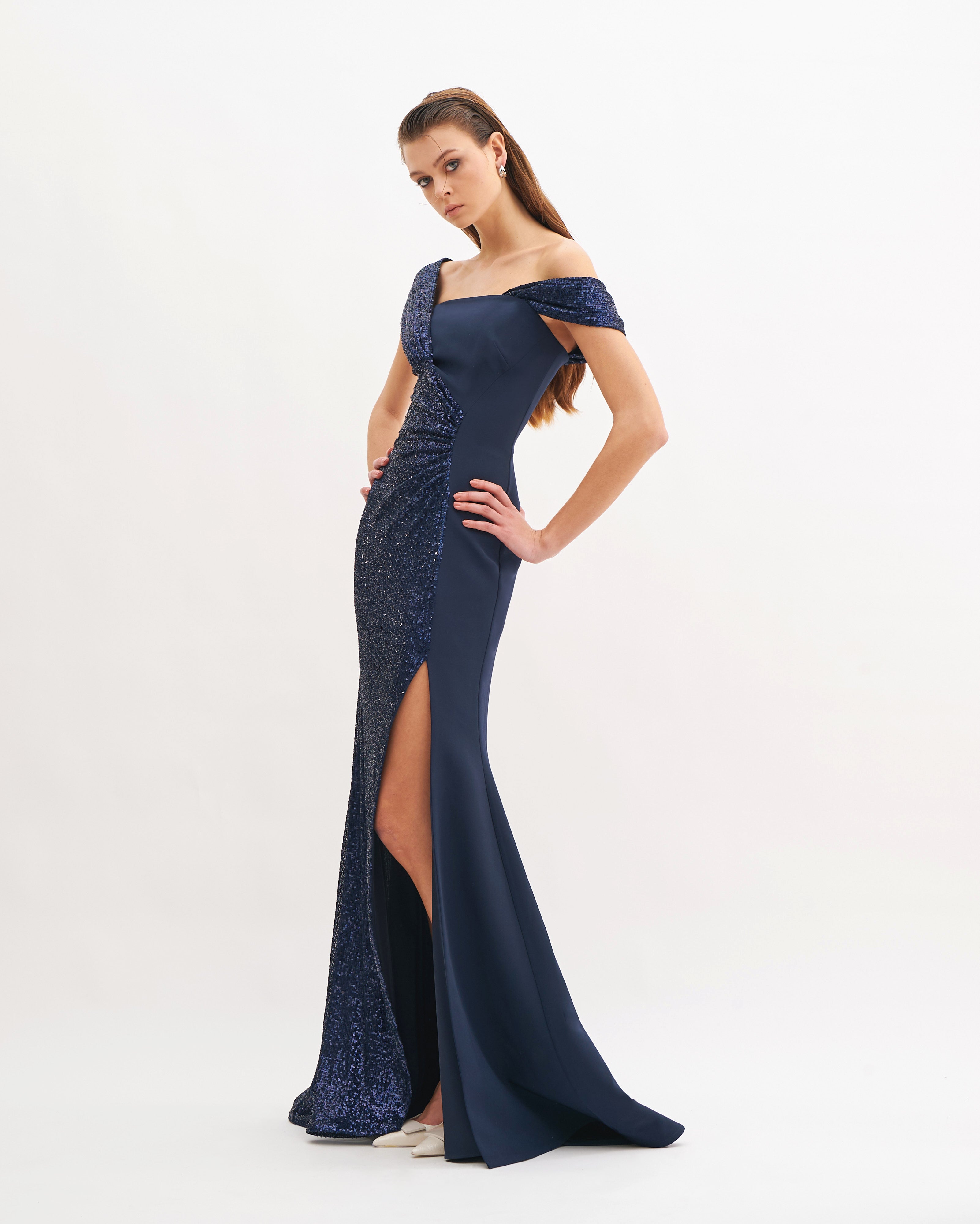 ASYMMETRIC DRAPED MAXI DRESS WITH SLIT