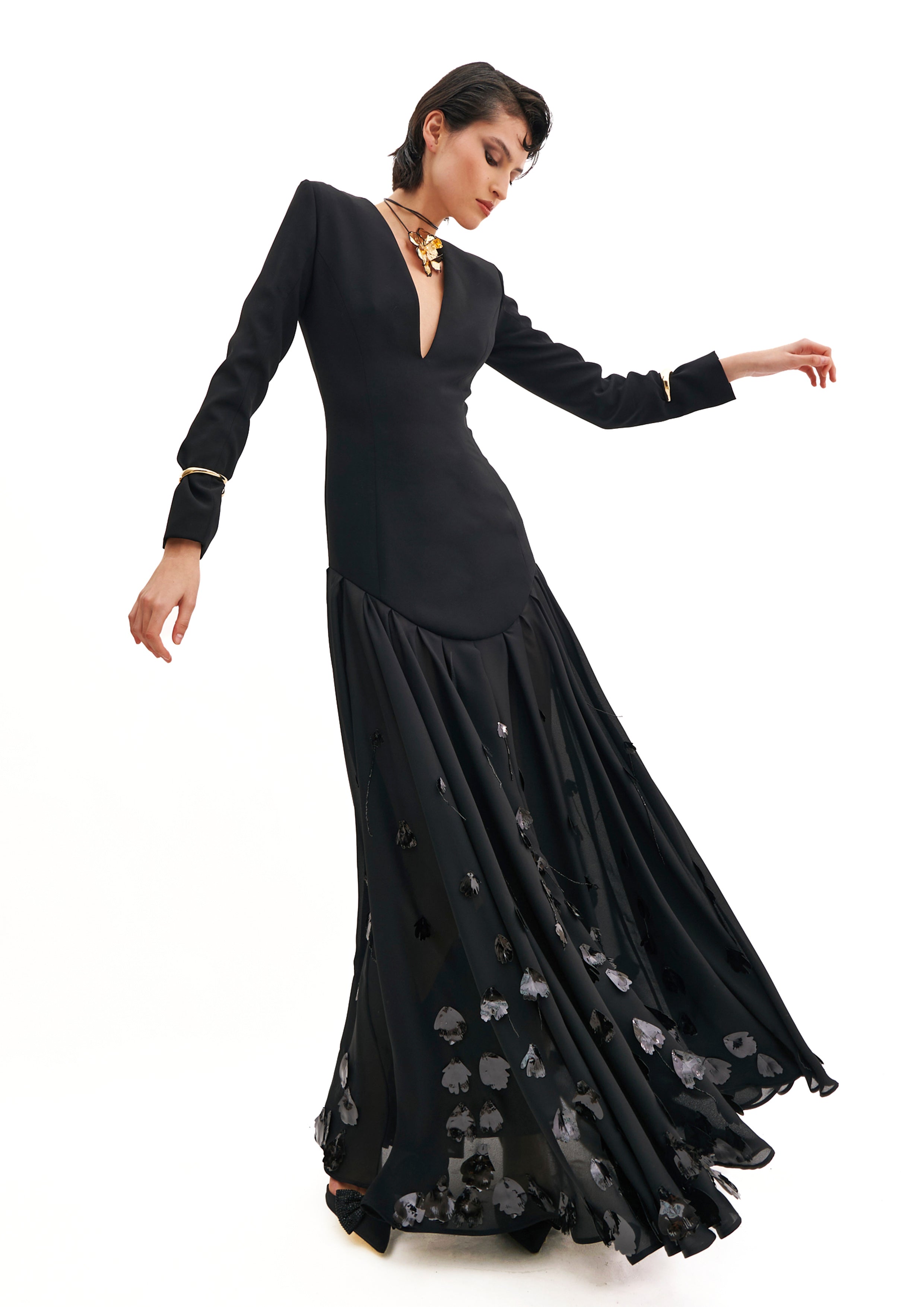 SUITED BASQUINE CHEMISIER WITH PETALS EMBROIDERY