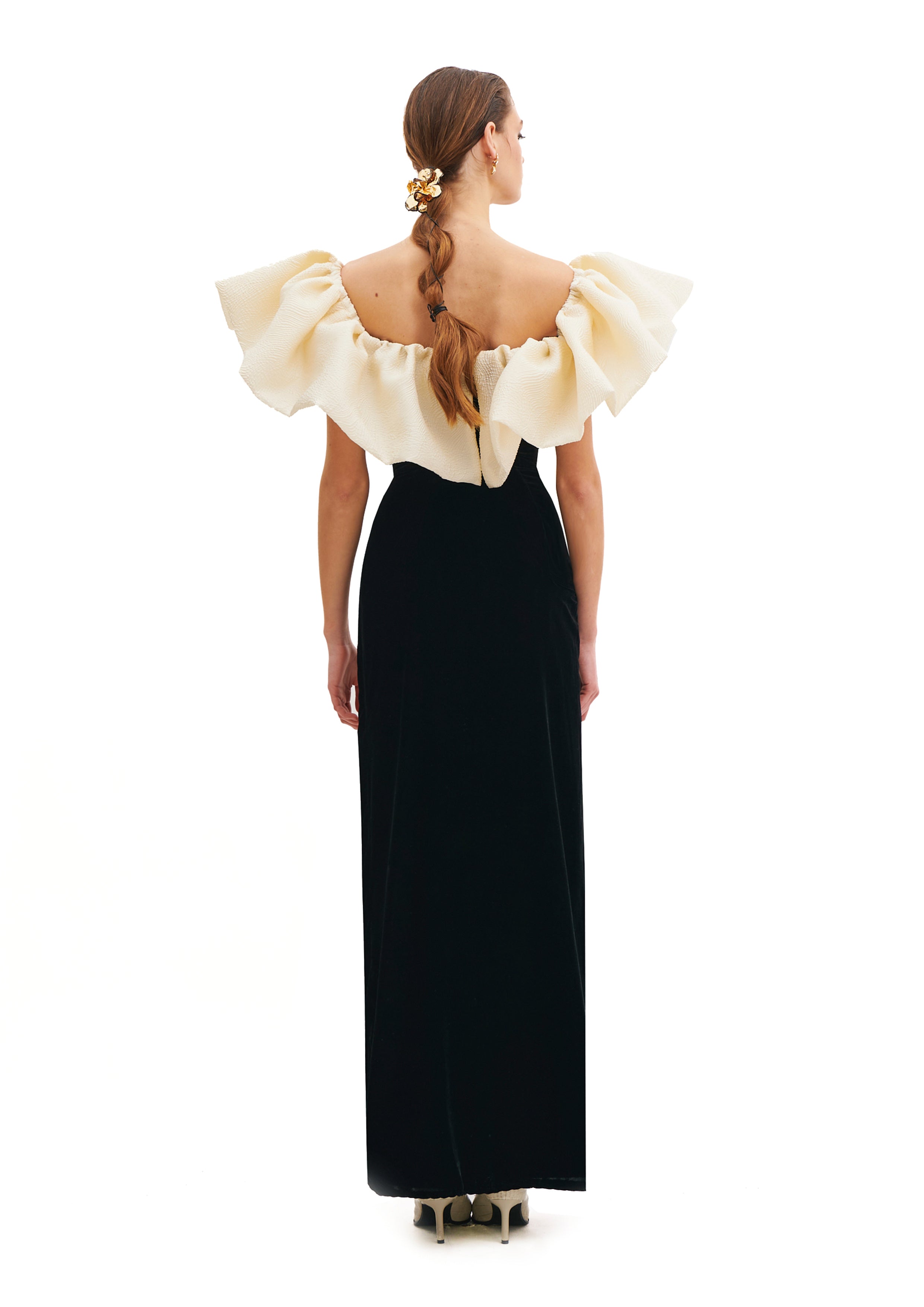 MAXI DRESS WITH RADIANCE JAQUARD PETALS