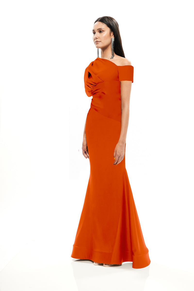 DRAPED MONOSHOULDER LONG CADY DRESS