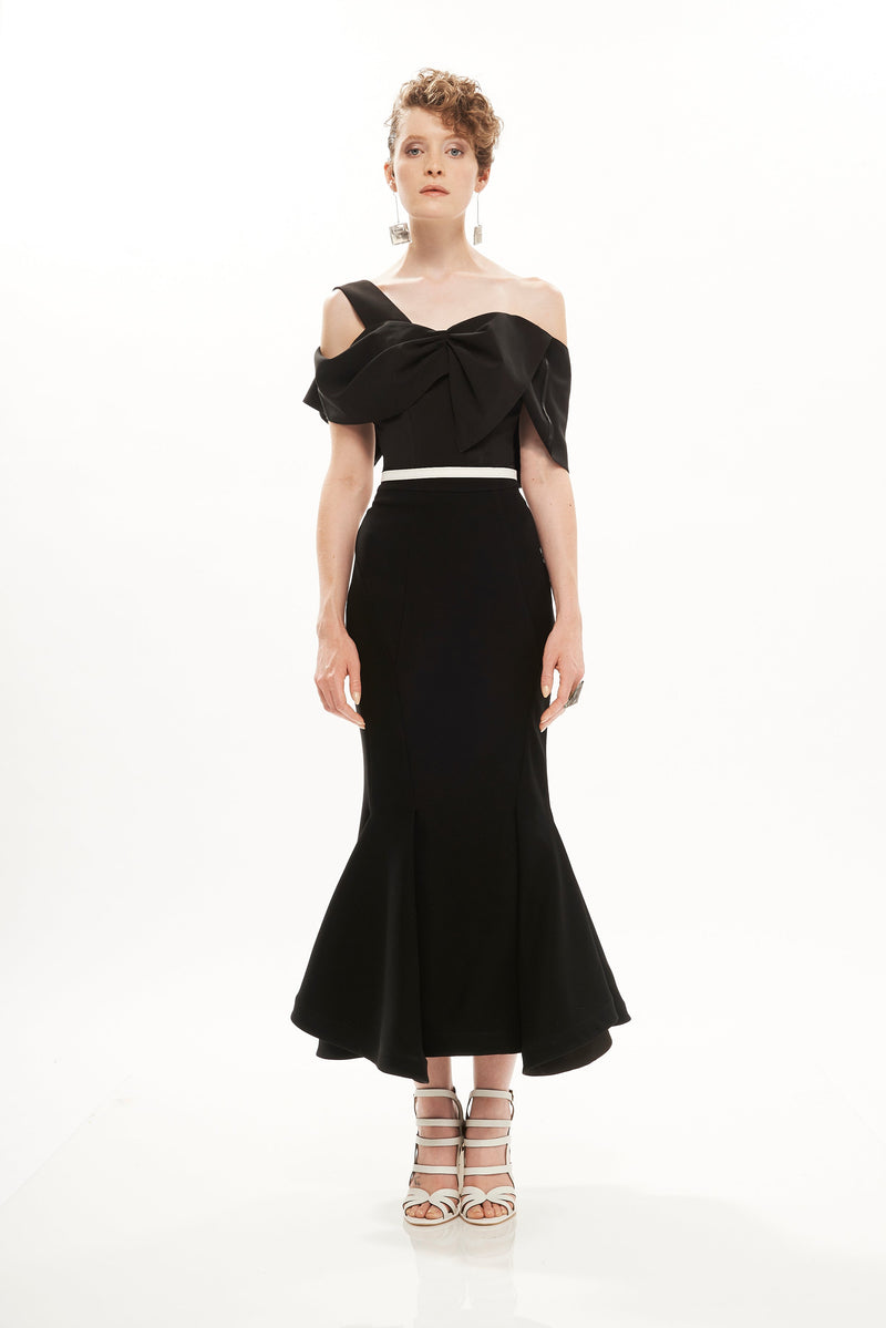 TULIP CUT MIDI SKIRT