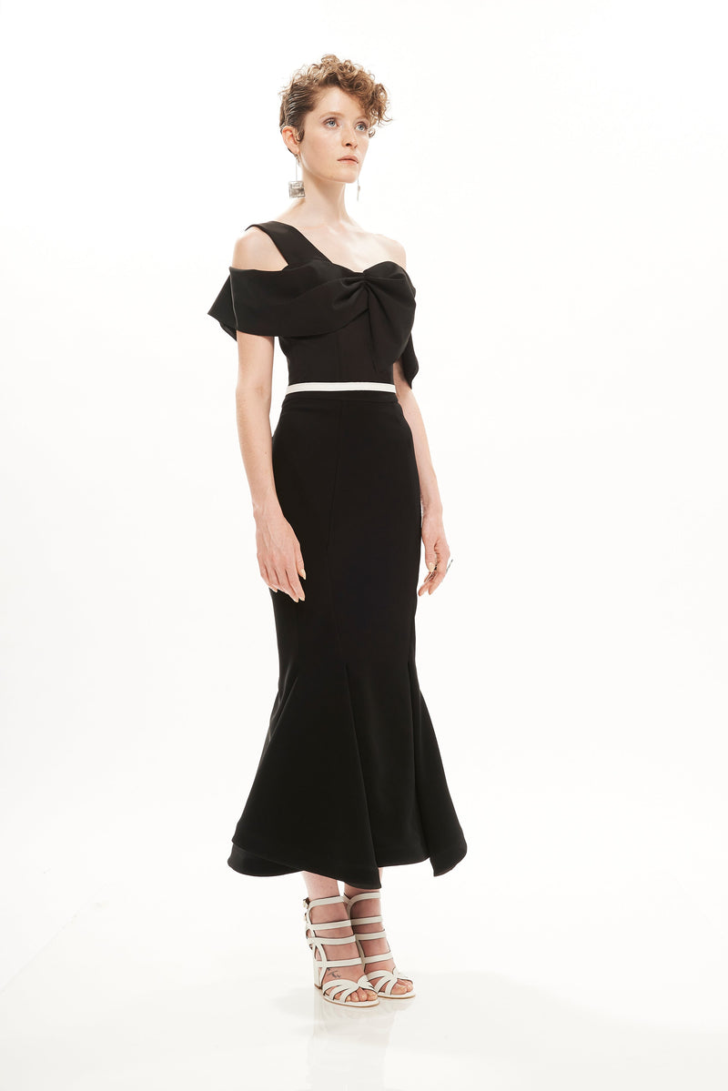 TULIP CUT MIDI SKIRT