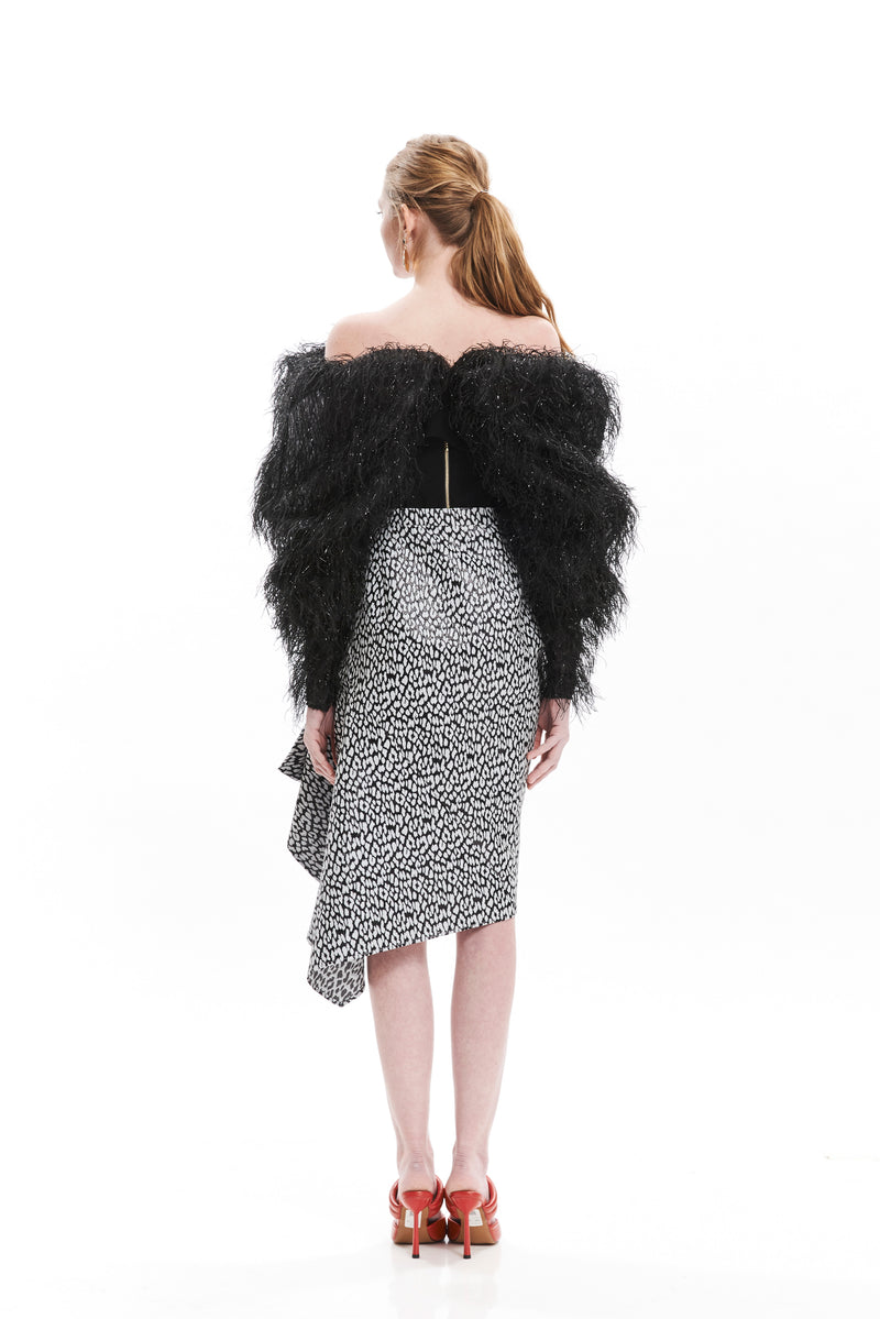 SIDE PLEATED SHORT SKIRT